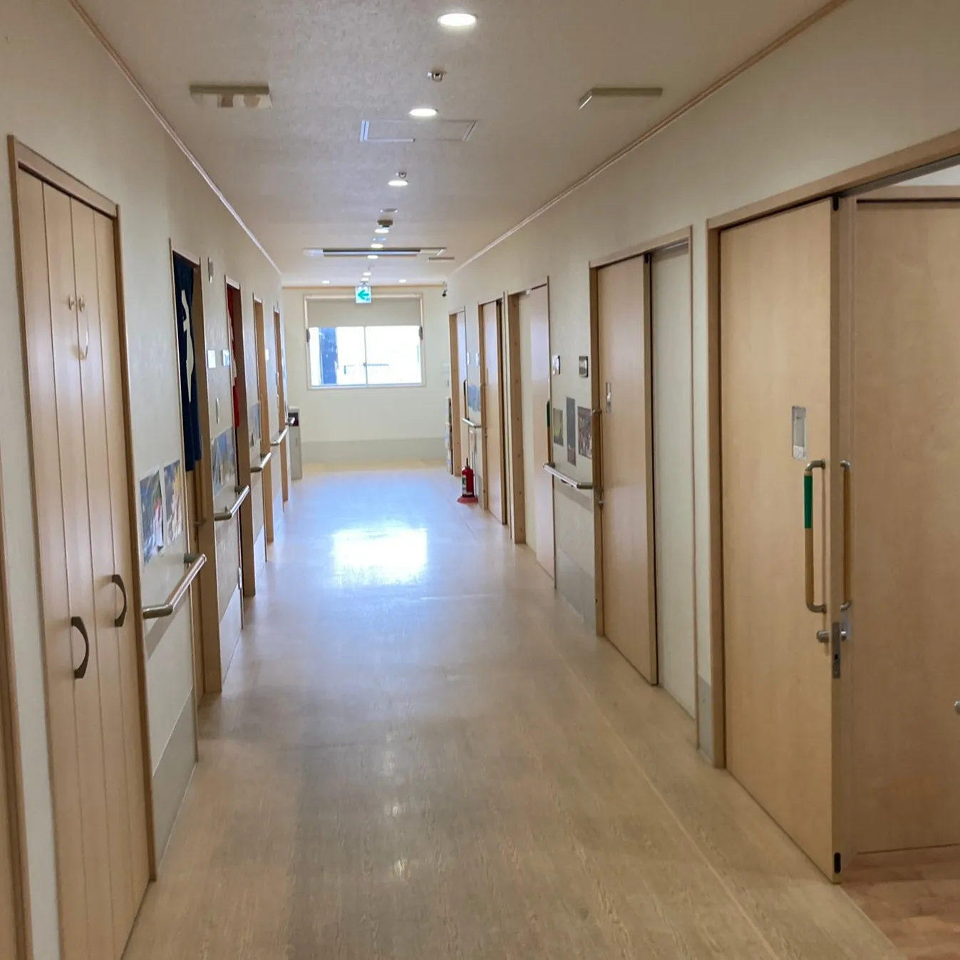 【病院SW様必見】透析患者様の施設探し、「送迎体制」がカギに...